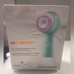 Clarisonic Mia Smart **Brand New- Never Been Opened**